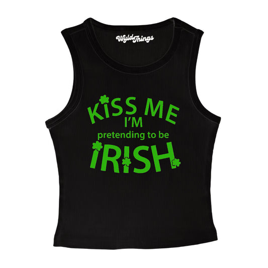 PRETENDING I'M IRISH CROPPED TANK TOP