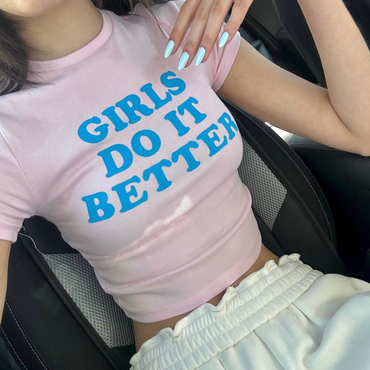 GIRLS DO IT BETTER CROP TOP